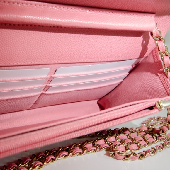 CHANEL 22C Pink Caviar Wallet on Chain NEW - Picture 5 of 10